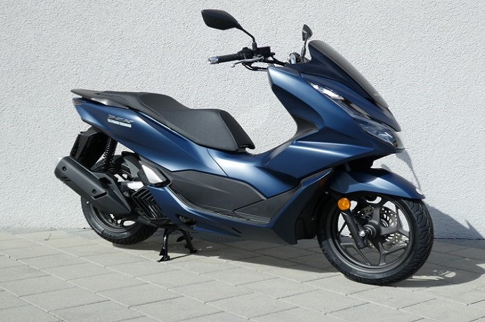 Mariam Car & scooters Services - Car Travel Agent in Zanzibar